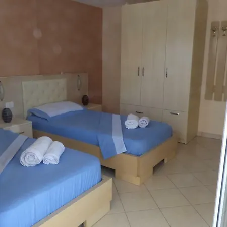 Duplex Apartment *